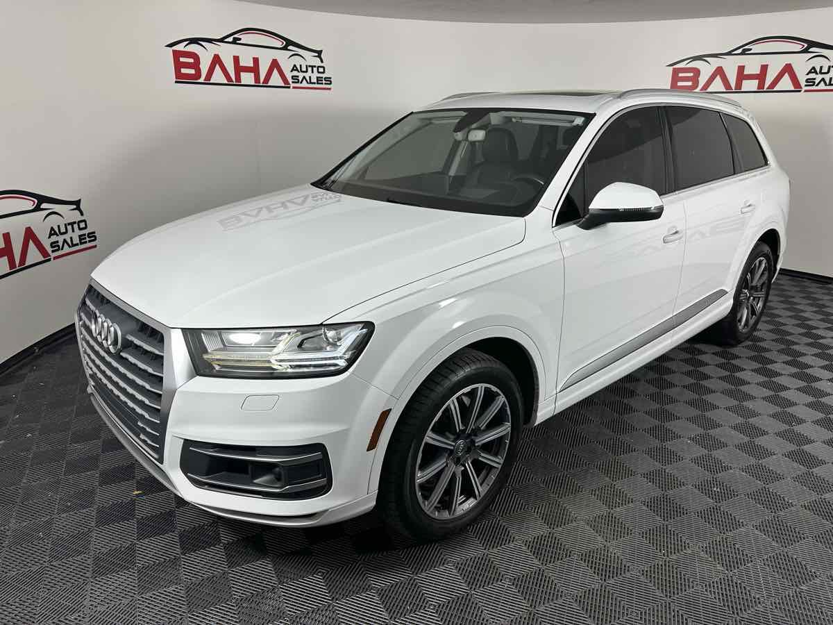 Used 2017 Audi Q7 3.0T Prestige w/ Prestige Package AWD/4WD image 3