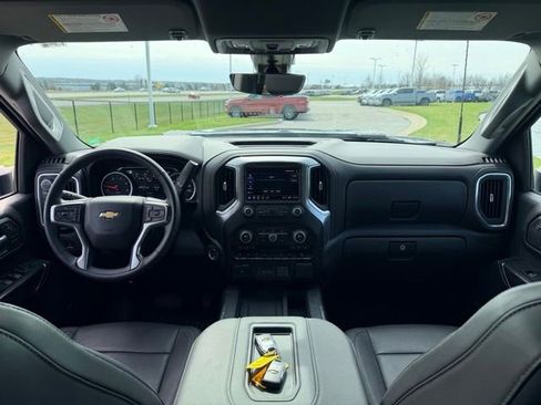 Used 2022 Chevrolet Silverado 3500 LTZ w/ LTZ Plus Package image 6