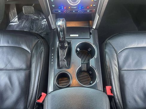 Used 2017 Ford Explorer Limited w/ Equipment Group 301A image 30