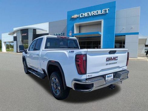 New 2026 GMC Sierra 2500 SLT w/ SLT Premium Package AWD/4WD image 7