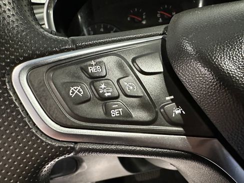 Used 2024 Chevrolet Equinox LS image 14