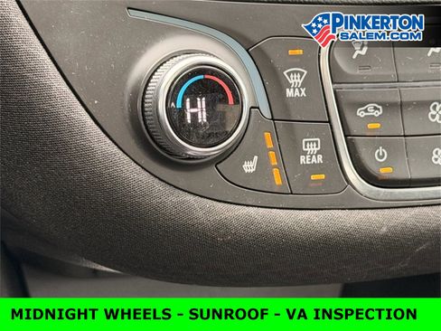 Used 2023 Chevrolet Malibu LT image 30