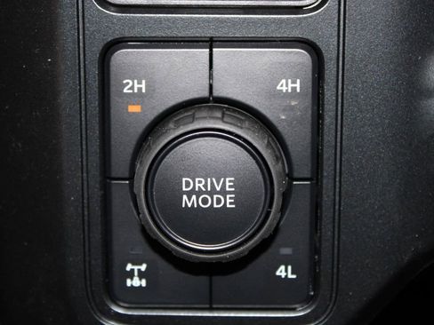 New 2026 Ford F250 Lariat w/ Black Appearance Package image 53