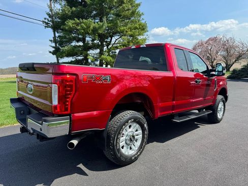 Used 2019 Ford F250 XLT w/ XLT Value Package image 7