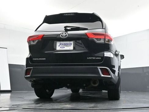 Used 2019 Toyota Highlander Limited image 33