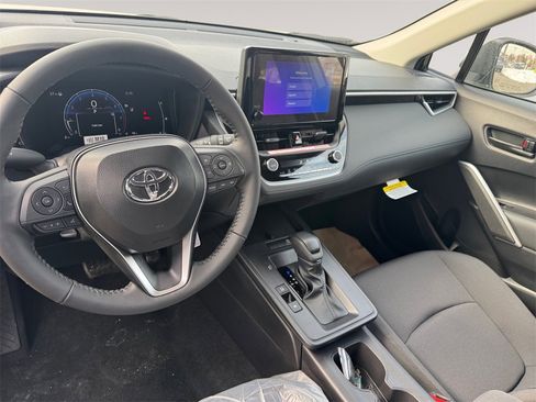 New 2026 Toyota Corolla Cross LE image 10
