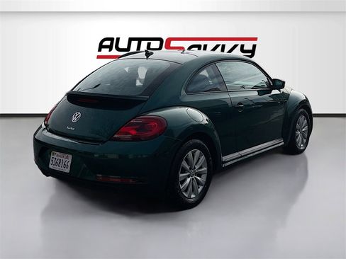 Used 2018 Volkswagen Beetle 2.0T S image 8