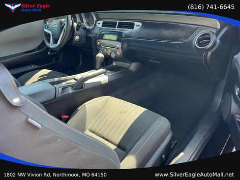Used 2013 Chevrolet Camaro LS RWD image 7