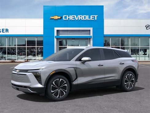 New 2025 Chevrolet Blazer EV LT image 2