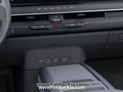 New 2026 Kia EV9 Land image 26