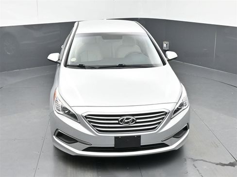 Used 2016 Hyundai Sonata SE image 21