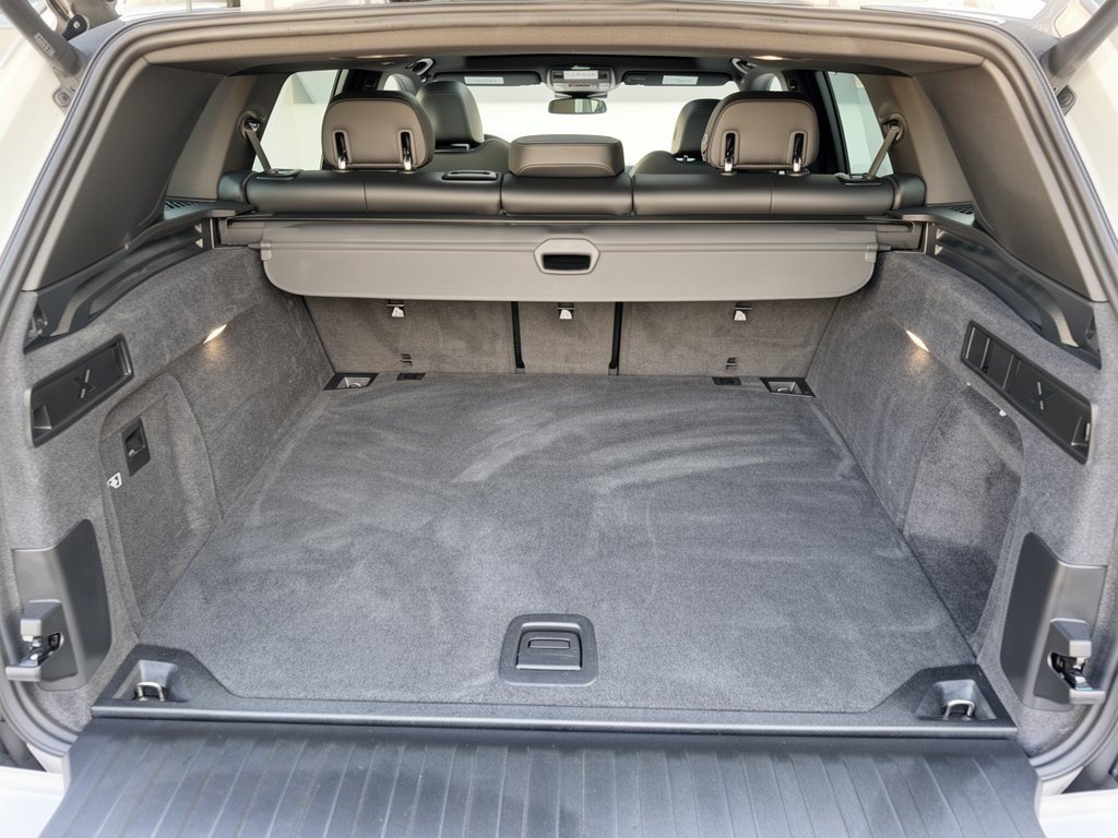 Certified 2025 BMW X5 sDrive40i w/ Premium Package RWD image 28