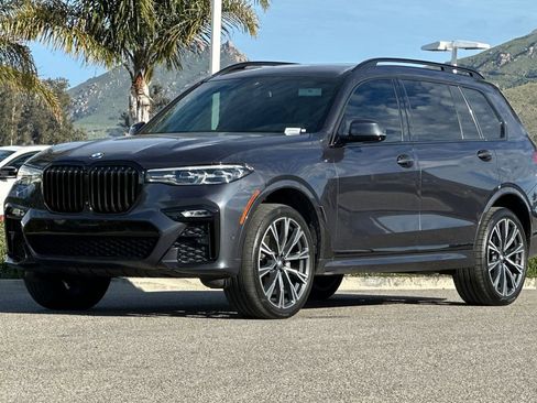 Used 2020 BMW X7 xDrive40i w/ M Sport Package image 7
