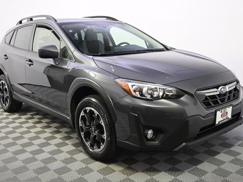 Used 2023 Subaru Crosstrek 2.0i Premium AWD/4WD image 8