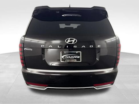 Used 2026 Hyundai Palisade Calligraphy FWD image 9