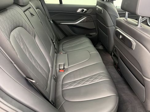 Used 2024 BMW X5 xDrive40i w/ M Sport Package AWD/4WD image 29
