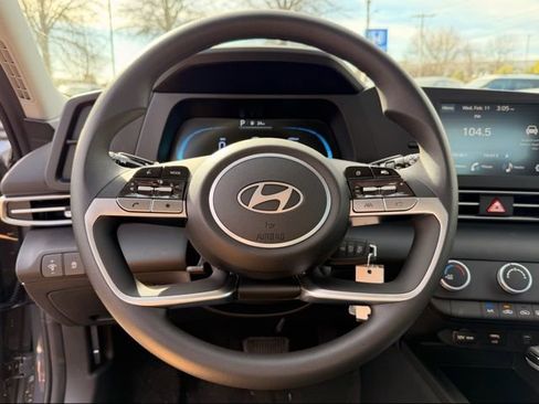 New 2026 Hyundai Elantra SE w/ Cargo Package image 13