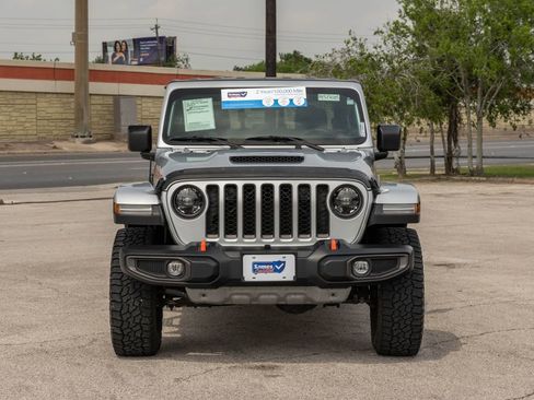 Used 2023 Jeep Gladiator Mojave w/ LED Lighting Group AWD/4WD image 2
