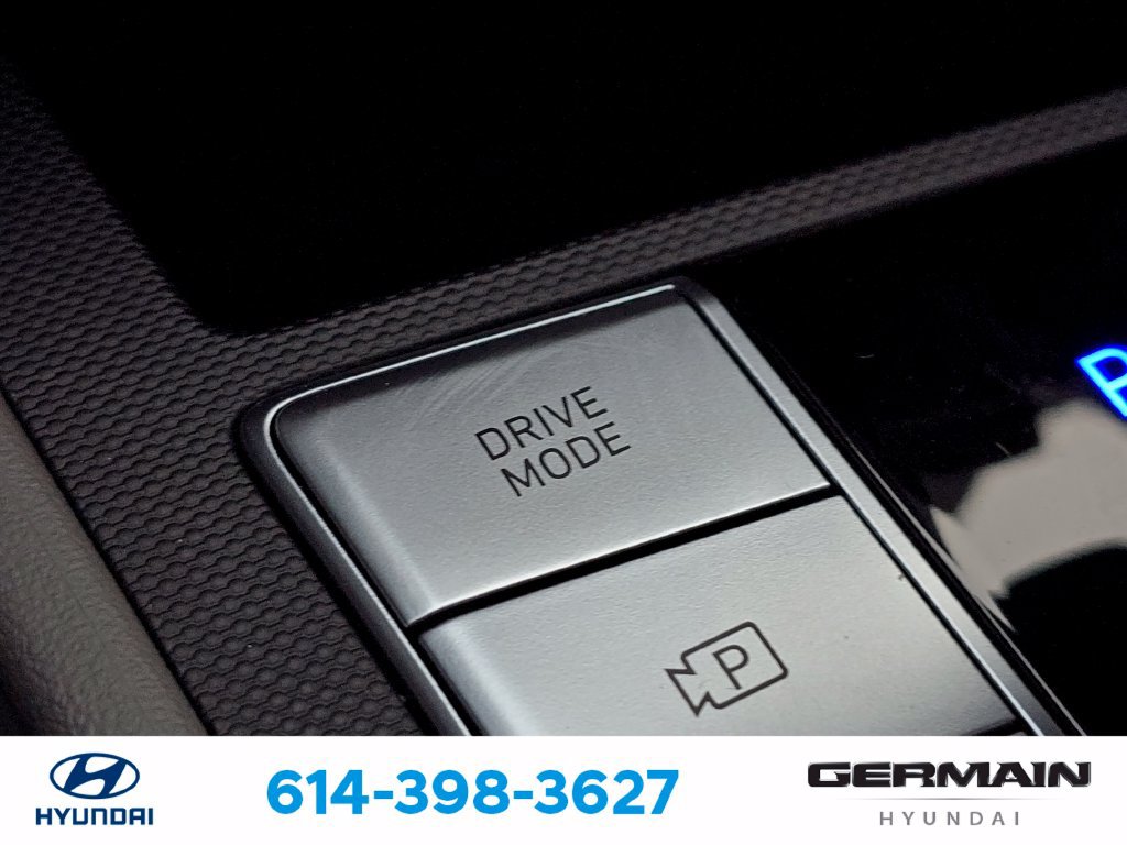 Certified 2026 Hyundai Elantra SE FWD image 31