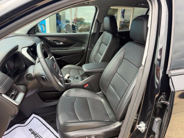 Used 2024 GMC Terrain SLT w/ LPO, Floor Liner Package AWD/4WD image 15