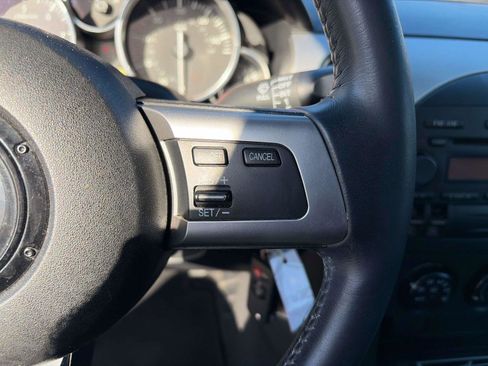 Used 2006 MAZDA MX-5 Miata 3rd Generation Limited image 18