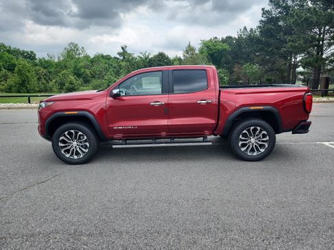 New 2026 GMC Canyon Denali AWD/4WD image 2