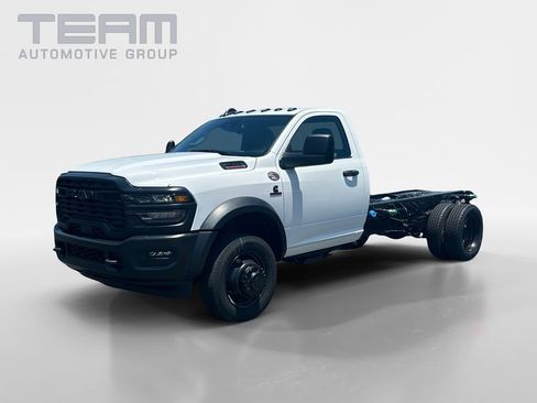 New 2025 RAM 4500 Tradesman image 3