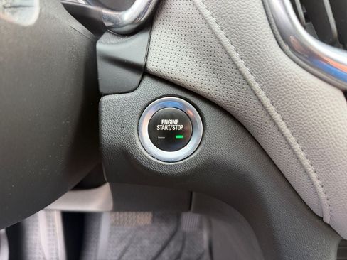 Used 2020 Chevrolet Equinox Premier AWD/4WD image 23