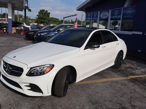 Used 2019 Mercedes-Benz C 300 Sedan w/ AMG Line image 7