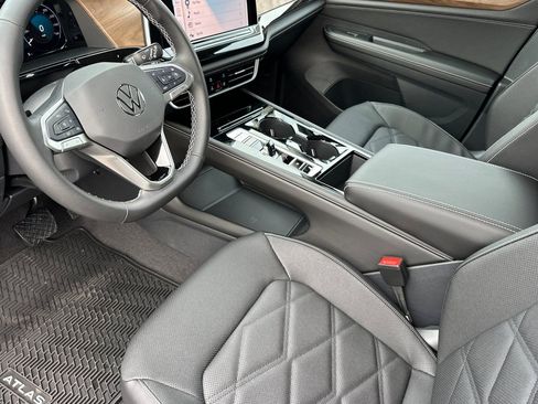 New 2026 Volkswagen Atlas SE AWD/4WD image 9