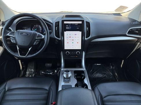Used 2024 Ford Edge SEL AWD/4WD image 10