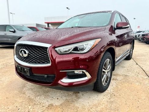 Used 2019 INFINITI QX60 Luxe w/ Essential Package AWD/4WD image 2