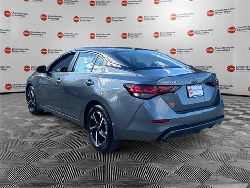 New 2025 Nissan Sentra SV image 3