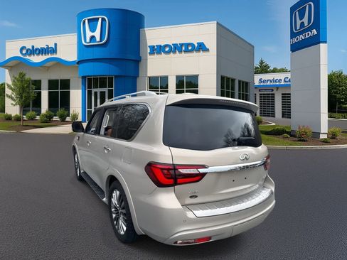 Used 2020 INFINITI QX80 Luxe w/ Sensory Package image 4