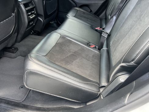Used 2023 Jeep Grand Cherokee Altitude RWD image 29