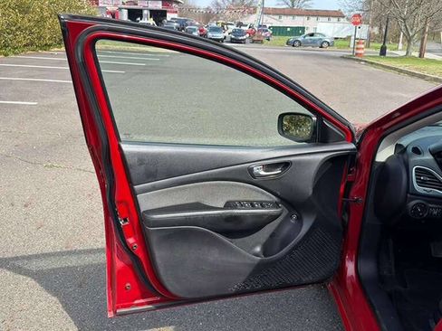 Used 2013 Dodge Dart SXT FWD image 19