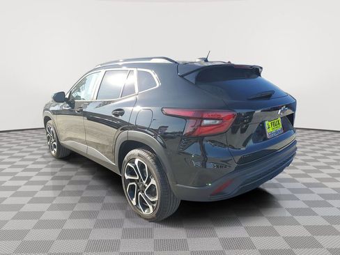 New 2026 Chevrolet Trax RS image 4