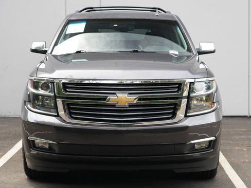 Used 2015 Chevrolet Suburban LTZ RWD image 51