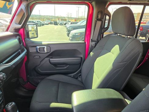 Used 2021 Jeep Wrangler Unlimited Sport image 27