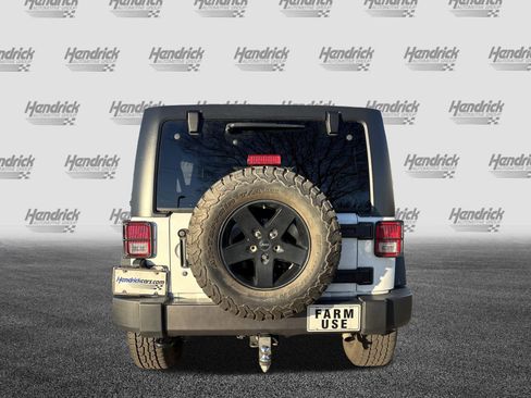 Used 2017 Jeep Wrangler Unlimited Sport image 44