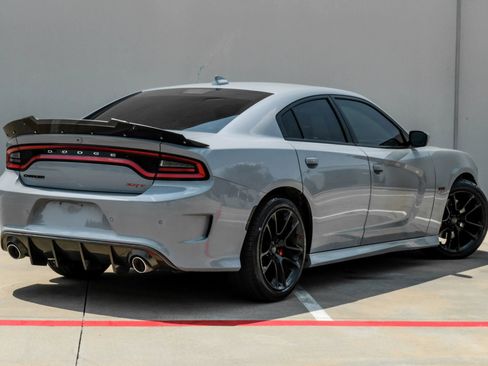 Used 2021 Dodge Charger Scat Pack w/ Plus Group RWD image 10