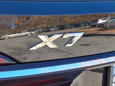 Used 2023 BMW X7 xDrive40i w/ M Sport Package image 30