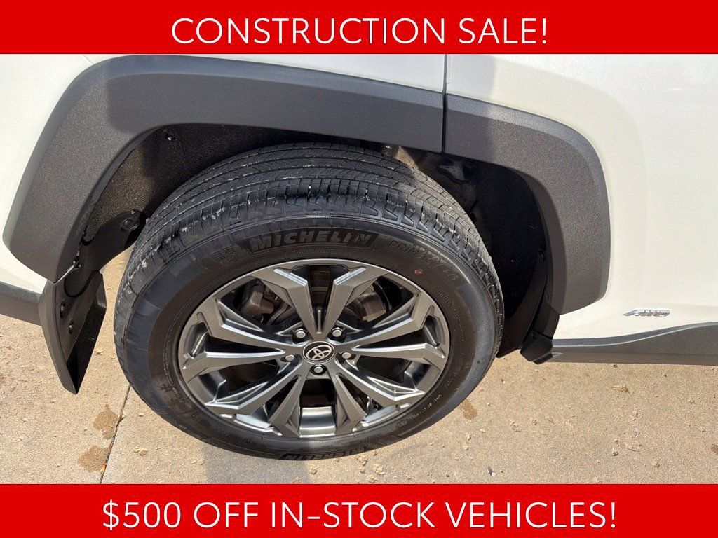 Used 2024 Toyota RAV4 Limited w/ Advanced Technology Package AWD/4WD image 33