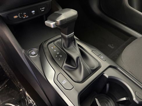 New 2026 Kia K4 FWD image 30