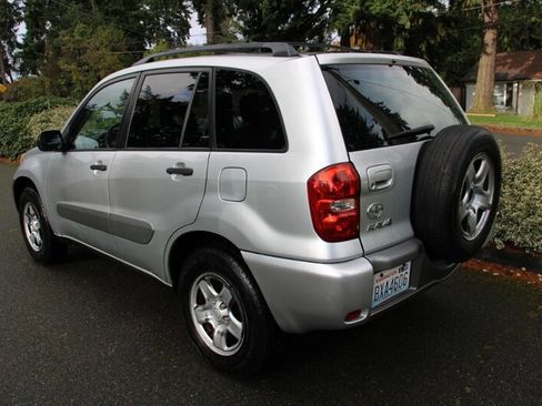 Used 2005 Toyota RAV4 Base 114K MILES image 4