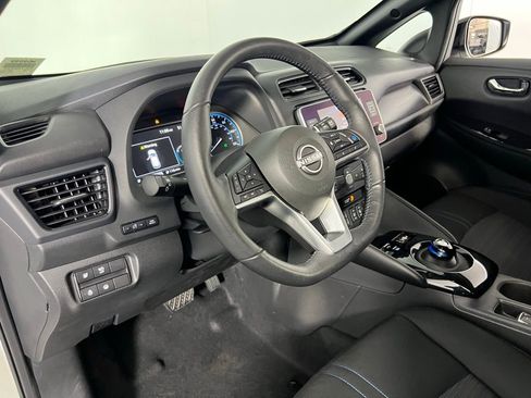 Used 2024 Nissan Leaf SV Plus image 22