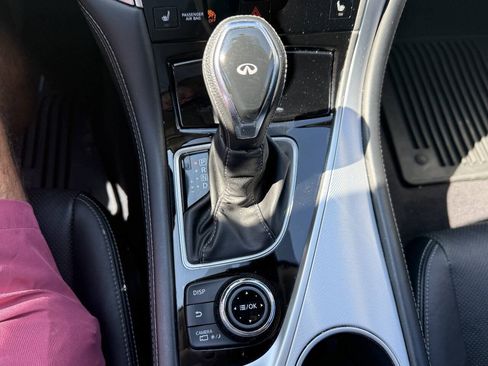 Used 2021 INFINITI Q50 Luxe w/ Seat & Sound Package RWD image 18