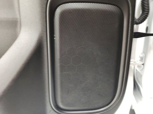 Used 2025 Chevrolet Silverado 1500 Custom image 39