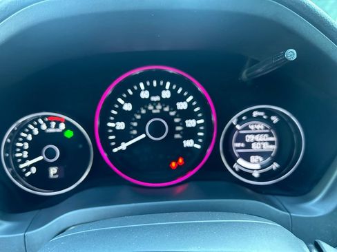 Used 2019 Honda HR-V Sport image 13