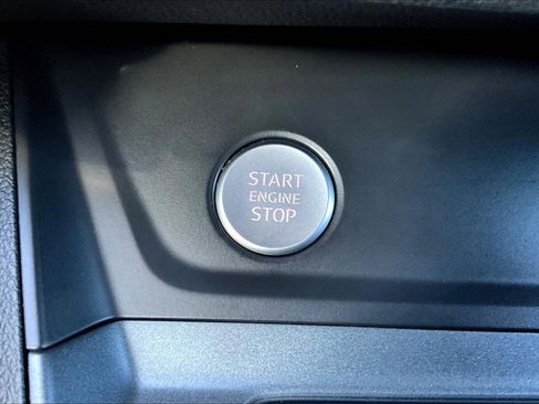 Used 2019 Audi Q3 2.0T Premium Plus image 23